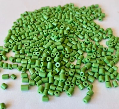 180 复古意大利威尼斯 OPAQUE 绿色管玻璃珠小号 4 毫米 x 3 毫米 — 第 1/3 张图片