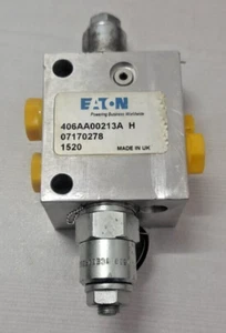 Válvula central Eaton 406AA00213A H, 07170278 1520 65 bar - Imagen 1 de 15