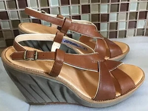 Timberland Women's Merge Wedge/Sandal Brown/Tan Canvas Size 7M NEW - Picture 1 of 9