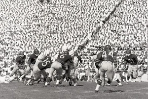 TEXAS LONGHORNS vs CAL BEARS Football 1961 Original 120mm Photo Transparency - Bild 1 von 2