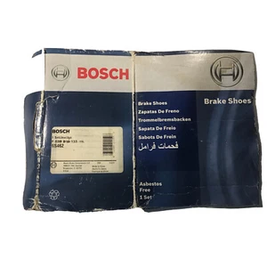 Bosch BS462 Brake Shoes NEW NO BOX - Picture 1 of 4