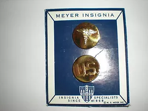 INSIGNIAS DE CUELLO MÉDICO ALISTADO DEL EJÉRCITO DE ESTADOS UNIDOS - 1 PAR - Imagen 1 de 1