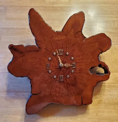 Vintage Wood Log Slice Tree Trunk Slab Bark Wall Clock LARGE 18" X 16" x 1.75" - Image 1 of 4