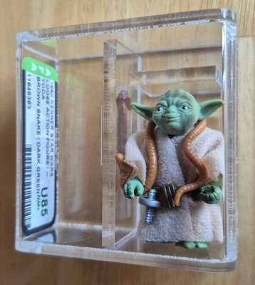 Vintage Star Wars YODA brown snake dark green AFA U85 85 CAS 1980 figure jedi - Image 1 of 4