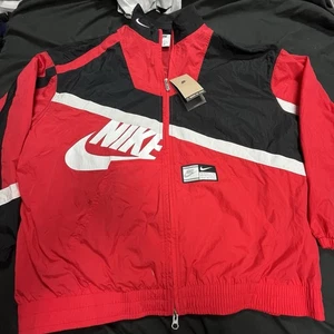 Nike Sportswear Womens L Large Oversized Woven Jacket Red/Black HJ0176-657 NEW - Picture 1 of 11