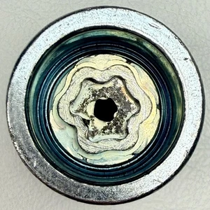 Genuine MCGARD Wheel Lock Key 046155 PATTERN MUST MATCH - PLEASE READ DETAILS - Picture 1 of 3