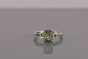 Sterling Silver Radiant Cut Green Peridot Accented Band Ring 925 Sz: 9 - Picture 1 of 8