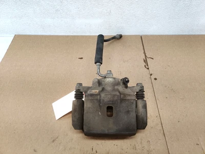 06-10 PINZA DE FRENO DELANTERA DERECHA PONTIAC SOLSTICE-SATURN SKY, OEM LOTE3599 Foto 1 de 4