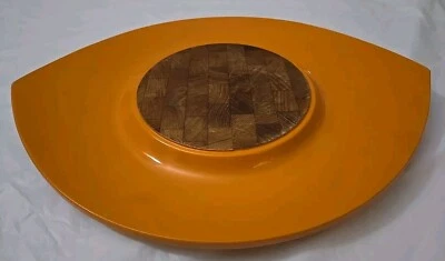 Bandeja de globo ocular naranja/teca vintage del festival danés de Dansk Jens Quistgaard  Foto 1 de 4