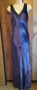 Stunning Monsoon Long Velvet Dress In Purple Size Uk 14 - Beaded Detailing -BNWT - Picture 1 of 12
