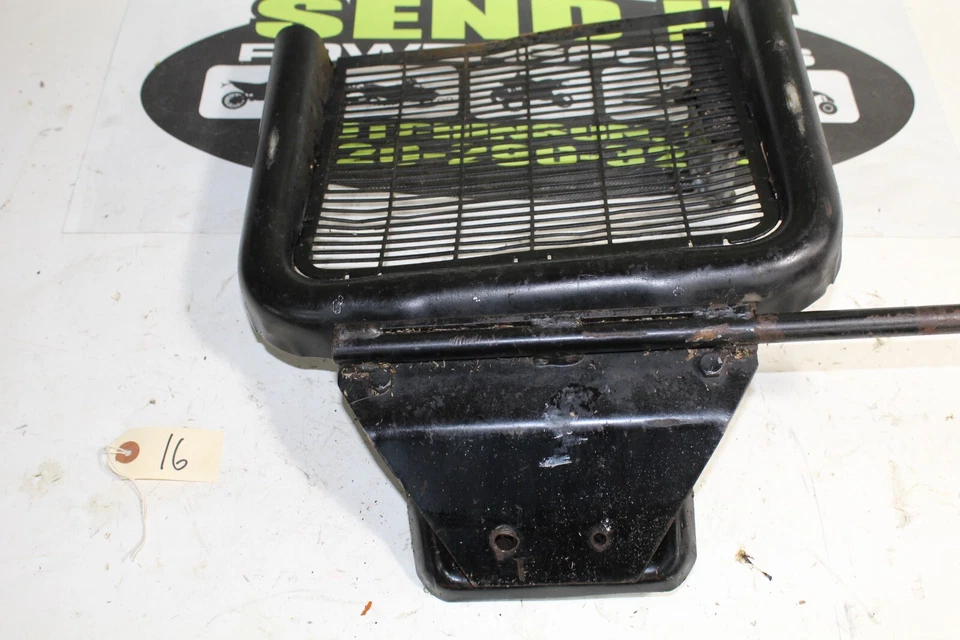 Para-choque dianteiro O/S Polaris - 1995 Explorer 400 2670156-067 - Imagem 1 de 2