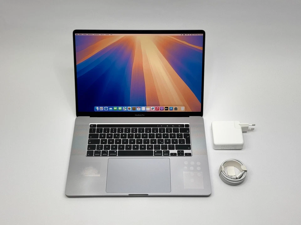 Apple MacBook Pro Retina TouchBar 16“ 6-Core i7 2,6 Ghz 512 GB SSD 16 GB - Bild 1 von 4