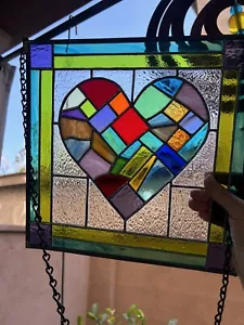 Pannello in vetro colorato fatto a mano 12,5” quadrato “pezzi complicati del cuore” - Foto 1 di 17