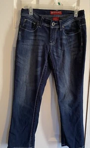 Red Rivet Size 9 Tapered Jeans - Picture 1 of 8