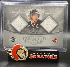2005-06 Artifacts Treasured Swatches Silver Dual Jersey Daniel Alfredsson 15/25 - Foto 1 di 3