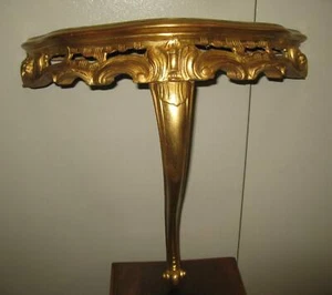 Consolle dorata stile antico. Vintage - Foto 1 di 12