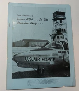 Enid Oklahomas Vance Luftwaffenbasis im Cherokee-Streifen 1962 Buch - Bild 1 von 1