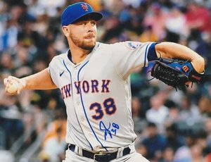 TYLOR MEGILL  NEW YORK METS  ACTION SIGNED 8x10 - Picture 1 of 1