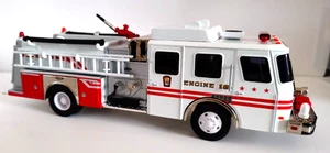 Corgi 54706 E-One Side Mount Engine 16 Washington D.C. 1:50 Mint & Boxed - Bild 1 von 9