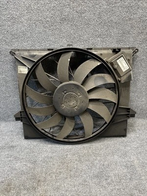 07-13 Conjunto de ventilador de refrigeración del motor Mercedes X164 GL550 ML550 16450093 FABRICANTE DE EQUIPOS ORIGINALES Foto 1 de 4