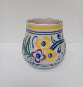 Poole Pottery Vase Fuschia pattern by Truda Adams - Picture 1 of 7