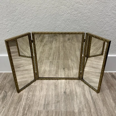 Красивый, середины века триптих украшенный золотой рамкой тройной туалетное зеркало - Изображение 1 из 4