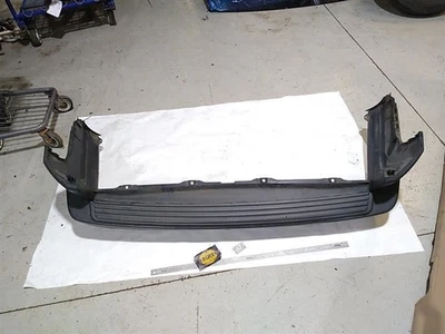 05-08 Land Rover LR3 Rear Bumper Cover Without Park Assist  — 第 1/4 张图片