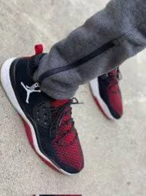 Talla 13 - Jordan DNA LX Negro - AO2649-023 Usado PRÍSTINO Estado Foto 1 de 4