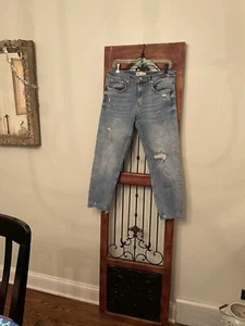 ZARA Womens The Slim Boyfriend Size US 8 Distressed Knee Raw Hem classic - Picture 1 of 4