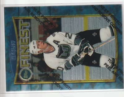 1994-95 Topps Finest Hockey - #60 Glen Wesley - Image 1 of 2
