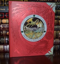 Dragonologie komplettes Buch der Drachen illustriert neu großes Hardcover-Geschenk