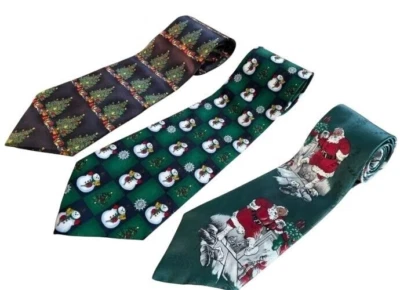 CORBATAS NAVIDEÑAS Muñecos de Nieve, Árboles de Navidad, Papá Noel junto al Fuego Lote de 3 Foto 1 de 4