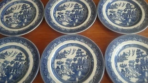  Set of 6@Look@ Johnson Bro willow pattern  Luncheon Dinner  9inch Plates in PC  - Picture 1 of 3