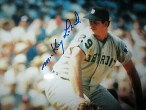Signed 1968 DETROIT TIGERS Mickey Lolich Road Jersey Color 8 x 10 Photo #2 - Picture 1 of 1