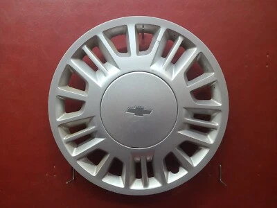 Chevrolet Malibu # 3233 2000-2005 15" 20 ranuras tapacubos/cubierta de rueda 09593496 Foto 1 de 4