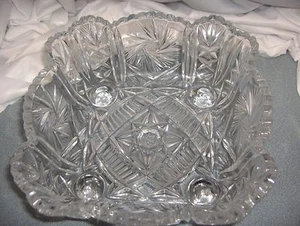 Vintage American Brillantschliff Glas große quadratische Schüssel mit Fuß wirbelndes Kochfeld Sterne - Bild 1 von 4