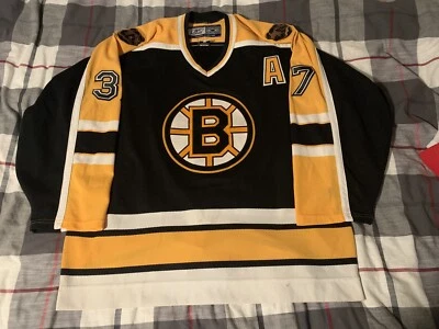 Хоккейная футболка Reebok Boston Bruins Patrice Bergeron черная размер 52 - Изображение 1 из 4