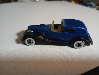 Hot Wheels 35 Classic Caddy 1981 ¡Error de fábrica! whitewalls 1981 azul   Foto 1 de 4