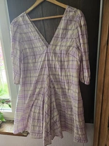 Neues kurzes Kleid von GANNI Gr.42 - Bild 1 von 4