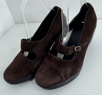 Dansko женщин Тара Мэри Джейнс туфли каблук коричневый замши кожаная пряжка 38 7,5 / 8 - Изображение 1 из 4