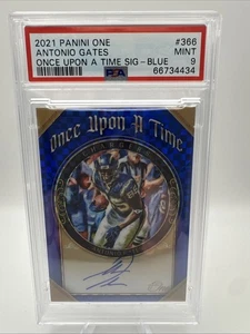 2021 Panini One - C'era una volta Firme Antonio Gates #366 Blu /75 (AU) - Foto 1 di 2