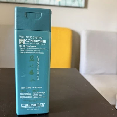 Acondicionador Giovanni Wellness System Step 2 8,5 fl oz con productos botánicos chinos Foto 1 de 2