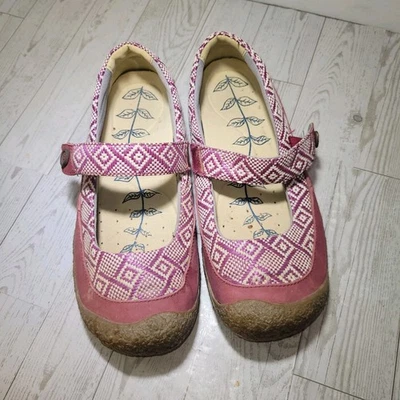 KEEN Harvest Shoes Womens sz 10M Red Canvas Slip-On Mary Jane Flat - Image 1 of 4