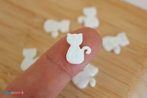 Katze kleine Katze weiß Labor Opal Charm Anhänger Edelstein Perlen Schmuckherstellung 1 Stck. - Bild 1 von 10