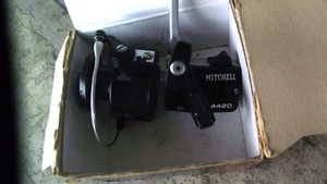 moulinet de peche mitchell 4420 - Photo 1/10