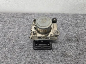 CADILLAC ESCALADE 2015-2018 OEM CONTROL ANTIBLOQUEO ABS BOMBA DE FRENO MÓDULO COMPUTADORA - Imagen 1 de 3