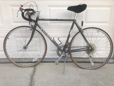 Vintage Raleigh Grand Prix USA Bicycle - Image 1 of 4