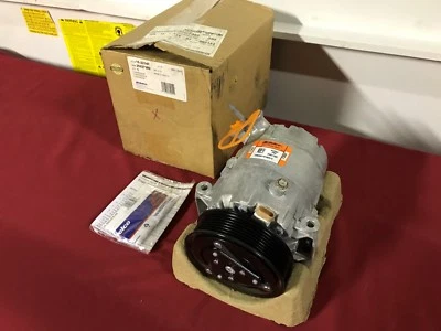 NOS NEW 07-10 SATURN CHEVROLET MALIBU A/C COMPRESSOR 25927382 ACDELCO 15-22147 - Image 1 of 3