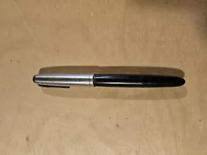 Rare Vintage & Popular Parker 51 Fountain Pen Black & Chrome - Picture 1 of 3