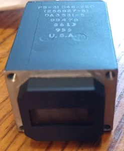 NOS Indicatore display digitale senza marchio - 1430 00 320 3359, PS31 046-220, 255927-5 - Foto 1 di 5